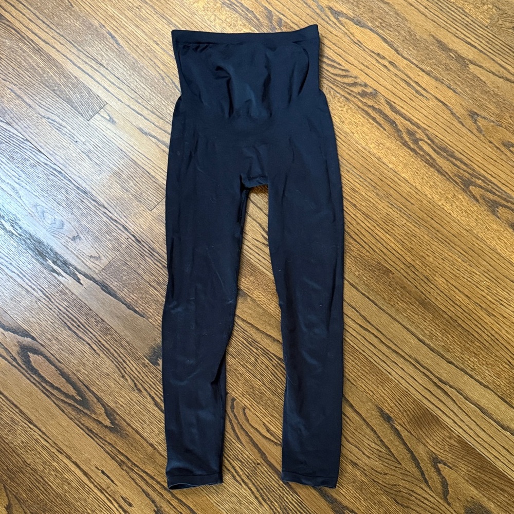 B11 Belly Bandit Women’s Maternity Small Black Shapewear Leggings
